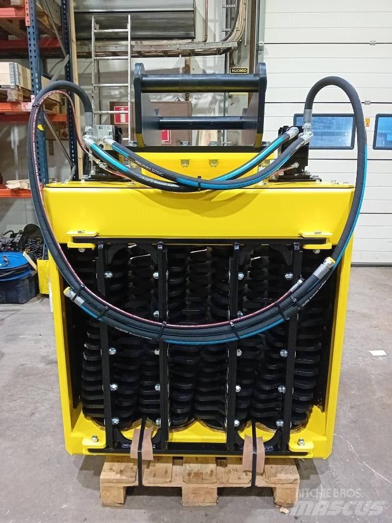 Remu EX140 Puinbakken