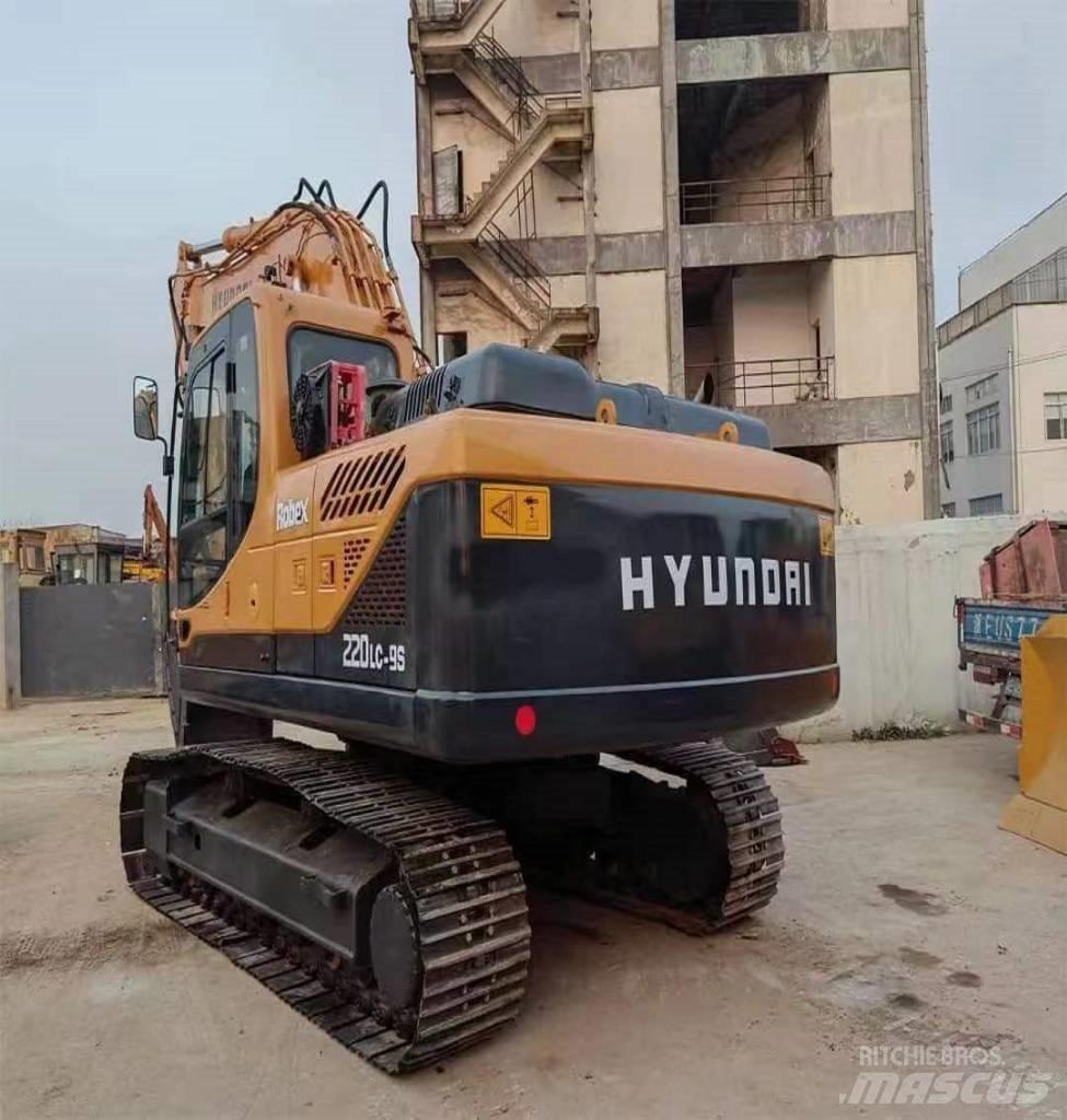Hyundai R220LC-9S Rupsgraafmachines