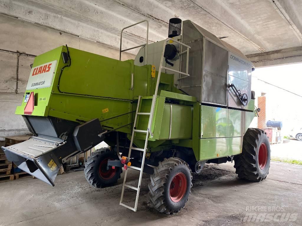CLAAS Dominator 150 Maaidorsmachines
