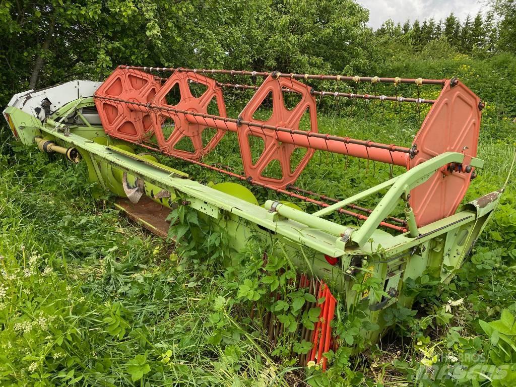 CLAAS Dominator 150 Maaidorsmachines
