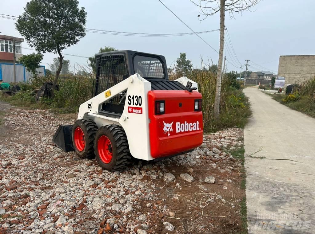 Bobcat S 130 Schrankladers