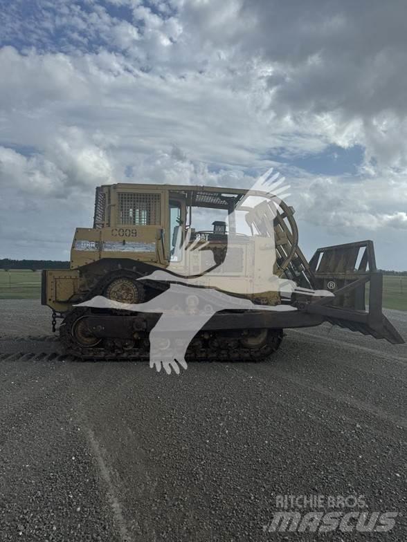 CAT D8R Rupsdozers