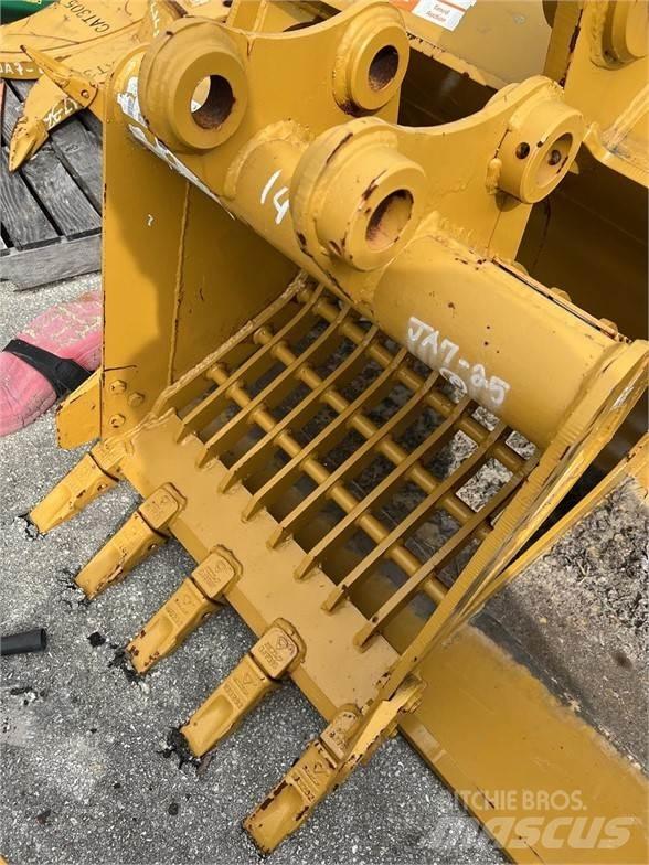 Teran CAT303 Puinbakken