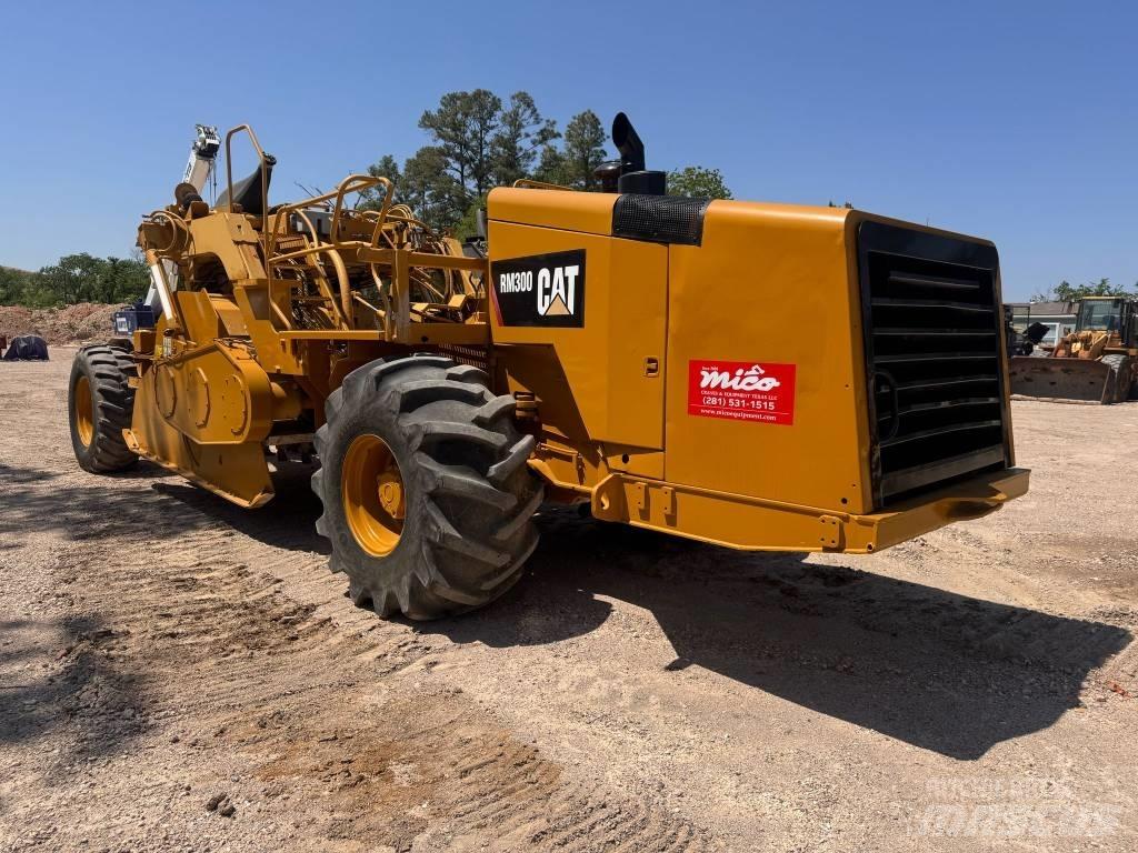 CAT RM 300 Asfalt recyclers