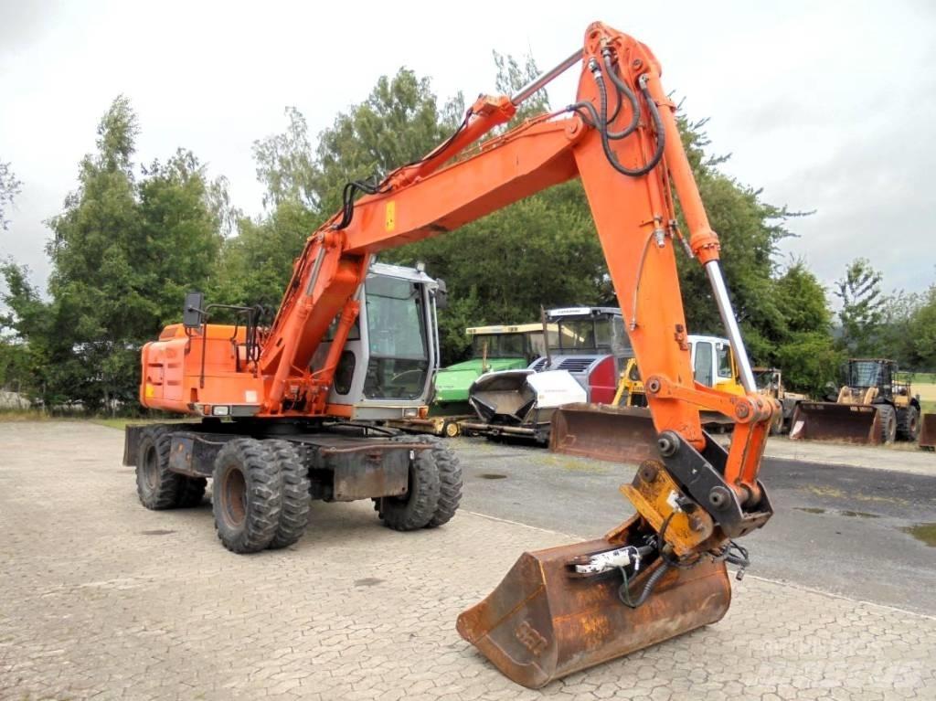 Hitachi FH 130 W-3 Wielgraafmachines