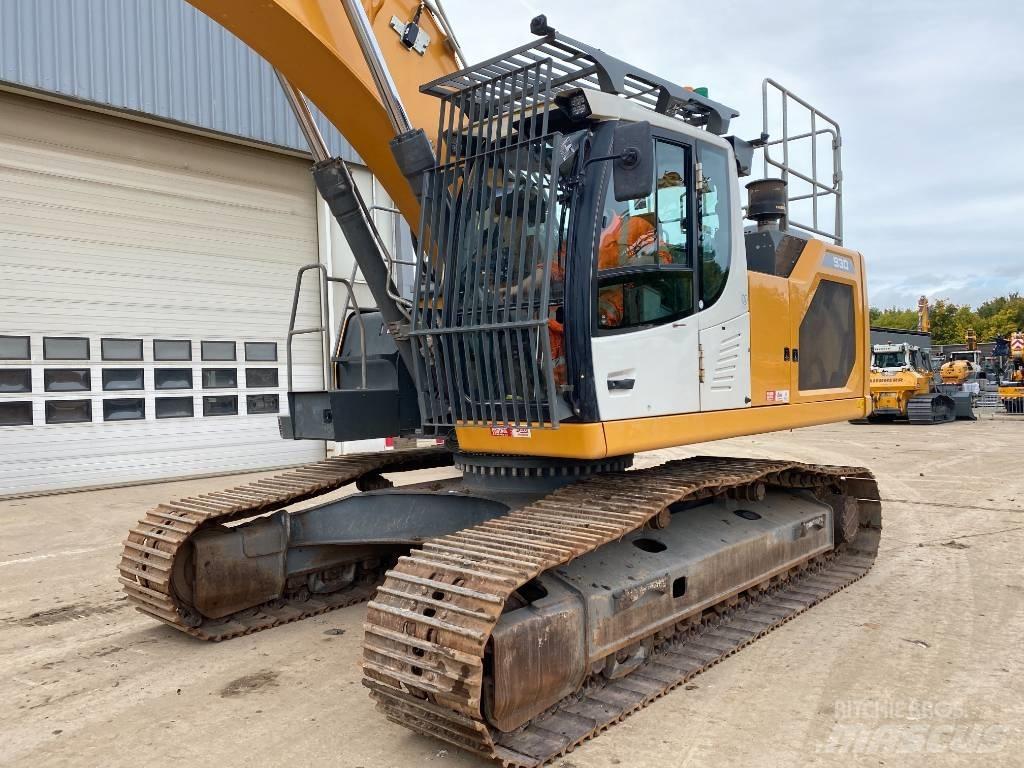 Liebherr R 930 Rupsgraafmachines