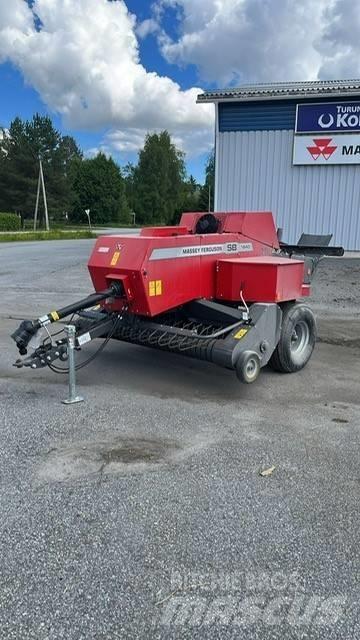 Massey Ferguson 1840 Vierkante balenpers