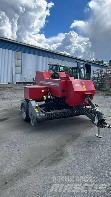 Massey Ferguson 1840 Vierkante balenpers