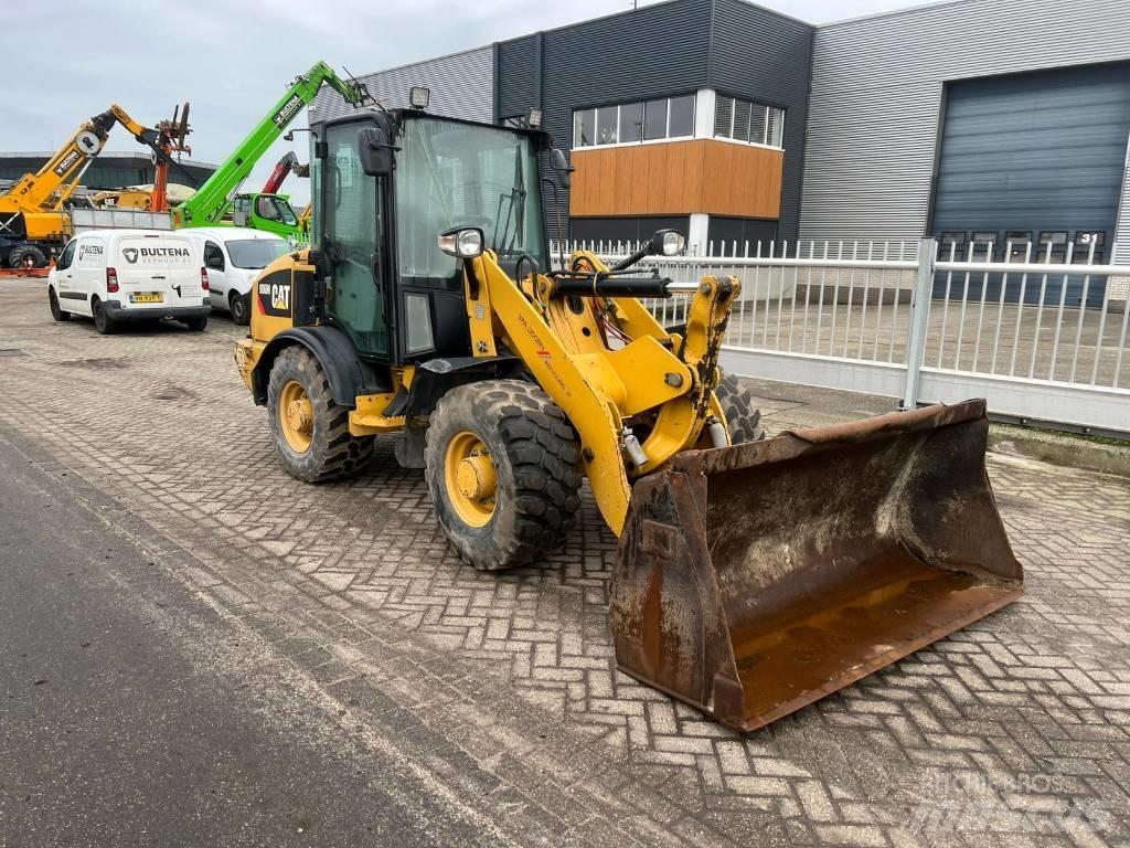 CAT 906 M Wielladers
