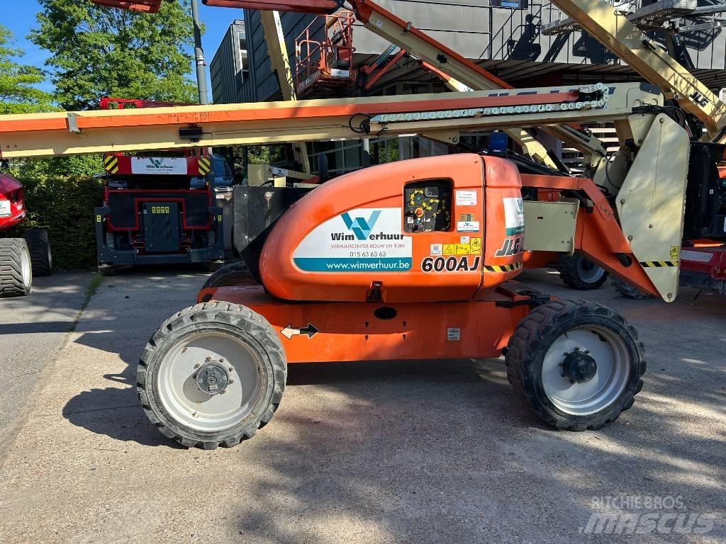 JLG 600 AJ Knikarmhoogwerkers