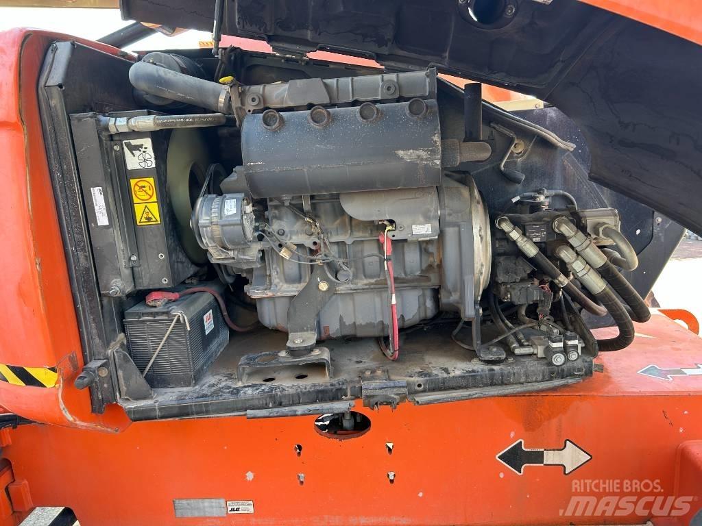 JLG 600 AJ Knikarmhoogwerkers