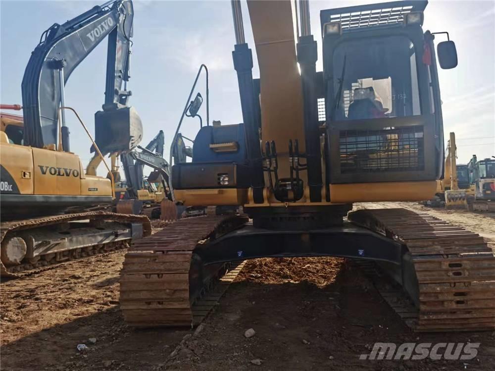 CAT 326D2 Rupsgraafmachines
