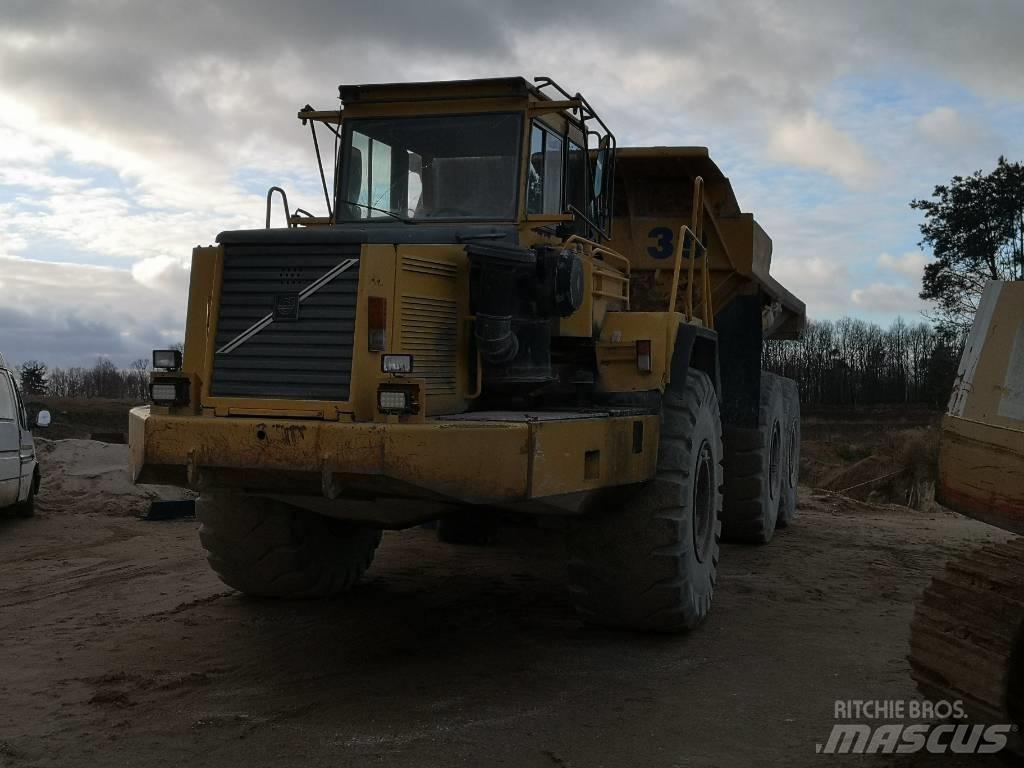 Volvo A 40 Knik dumptrucks