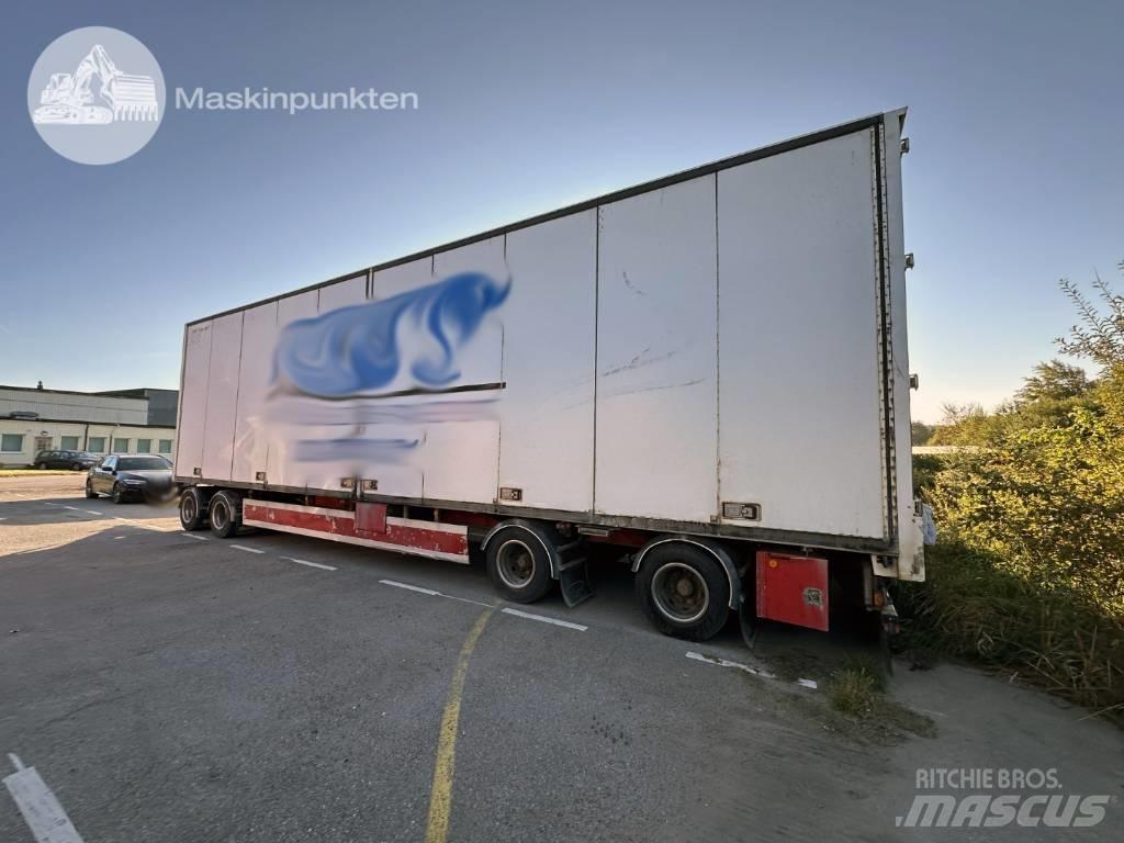 Ekeri L4 Gesloten opbouw trailers