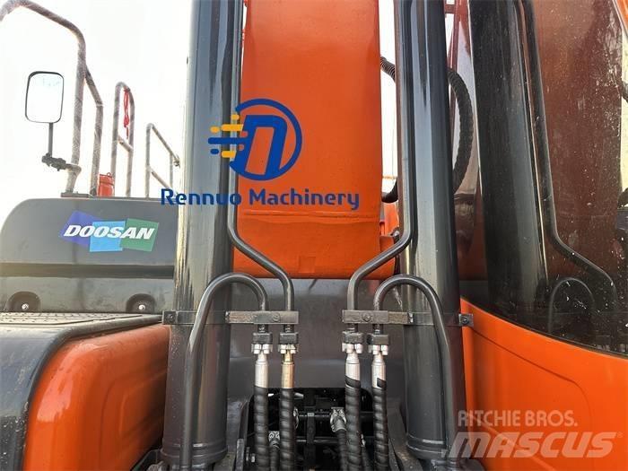 Doosan DX 300LC-9C Rupsgraafmachines