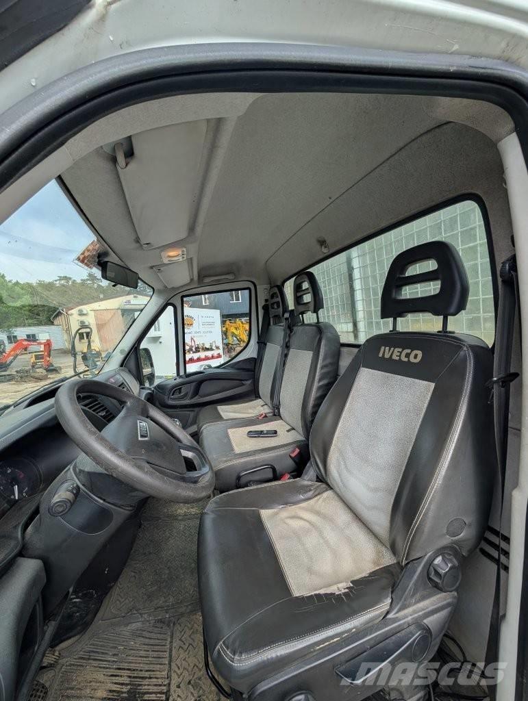 Iveco 35-12 Bestelwagens met open laadbak