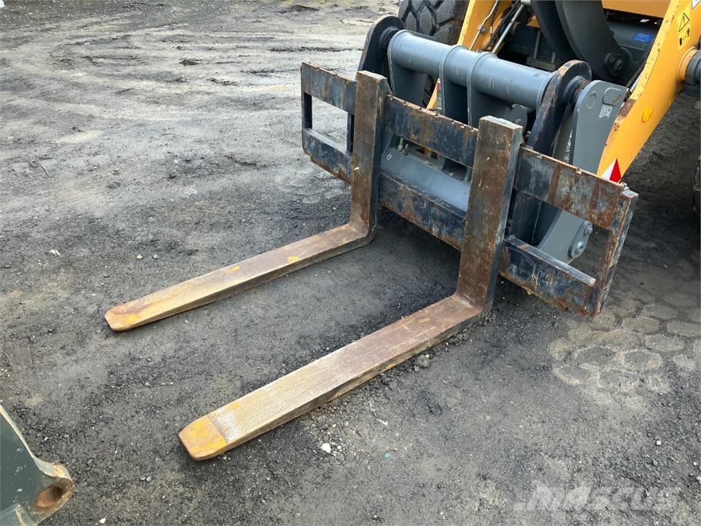 Liebherr L526 Wielladers