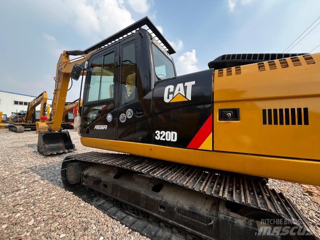 CAT 320 D Rupsgraafmachines