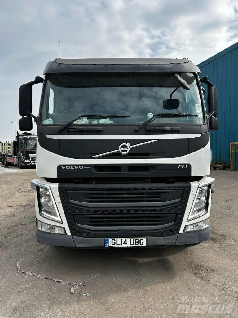 Volvo FM 330 Platte bakwagens