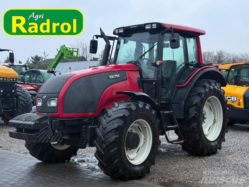 Valtra T 161 Tractoren