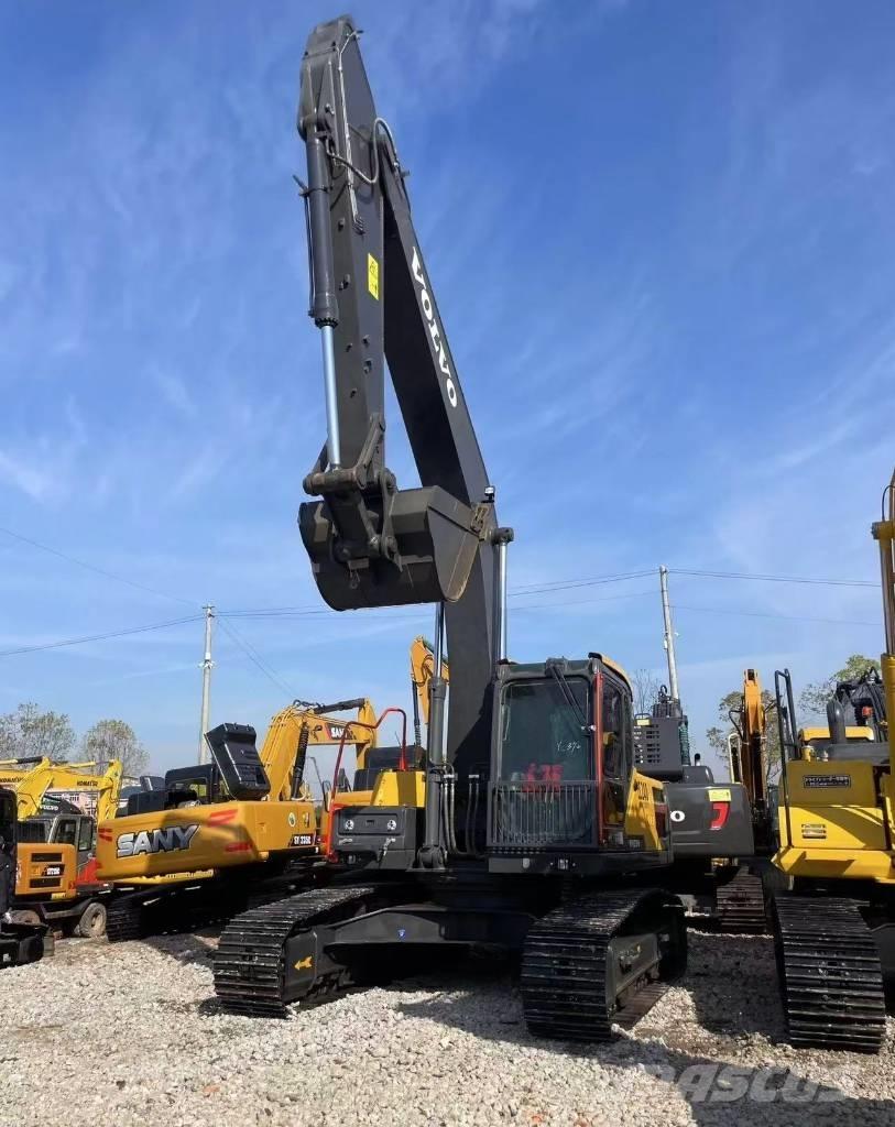 Volvo EC 240 Rupsgraafmachines