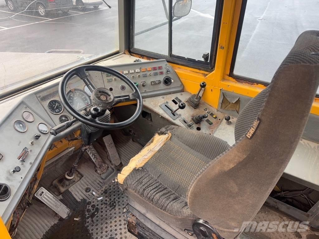 Volvo A 25 C 6x6 Knik dumptrucks