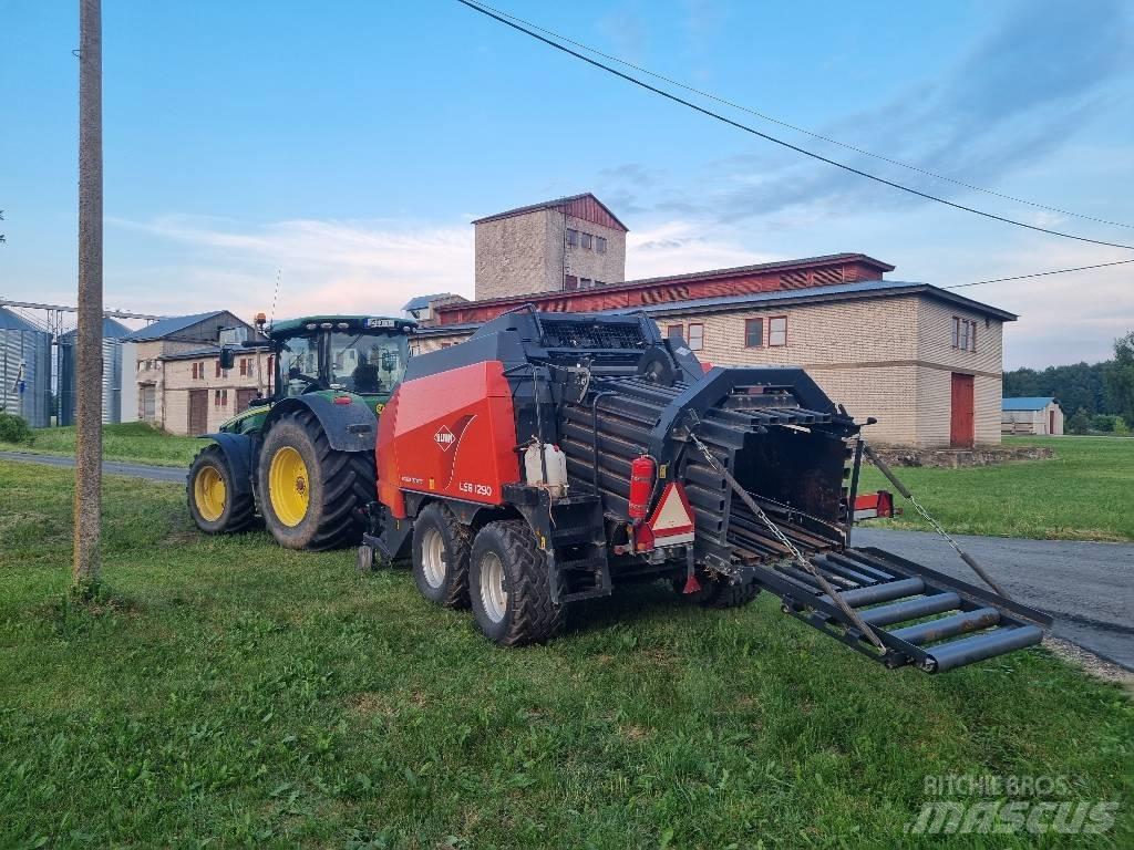 Kuhn LSB 1290 Vierkante balenpers