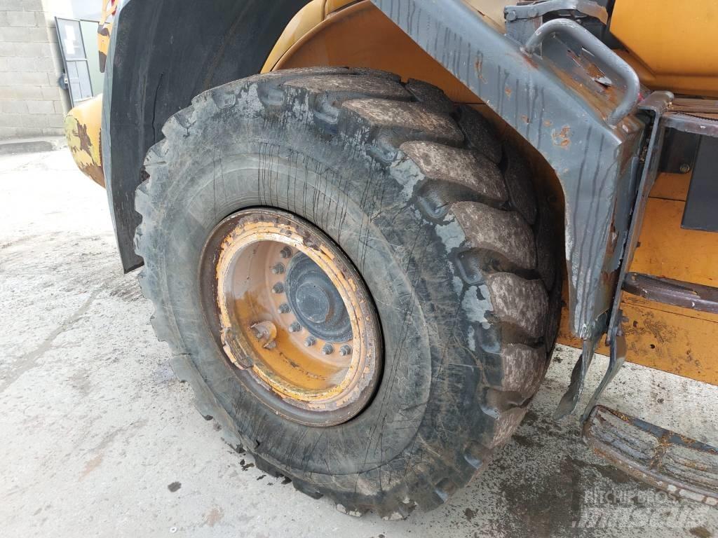 CASE 821 FXR Wielladers