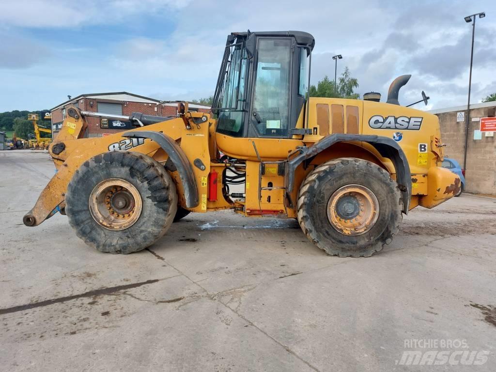 CASE 821 FXR Wielladers