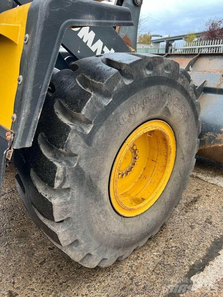 Komatsu WA320PZ-6 Wielladers