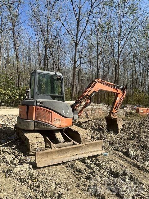 Hitachi ZX50 Rupsgraafmachines