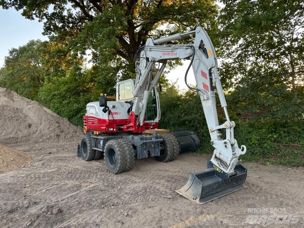 Takeuchi TB295W Wielgraafmachines