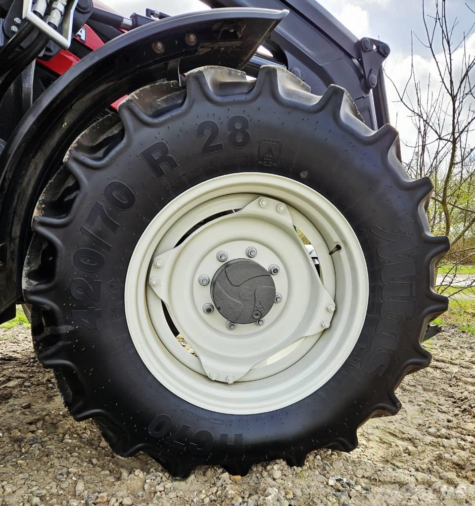 Valtra G 135 Active Tractoren