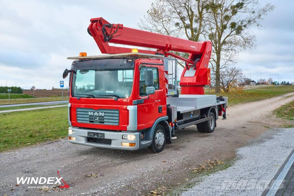 Wumag WT 250 Auto hoogwerkers