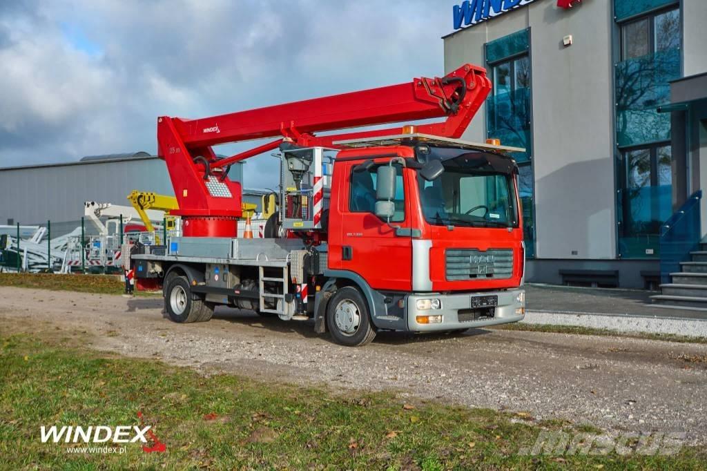 Wumag WT 250 Auto hoogwerkers