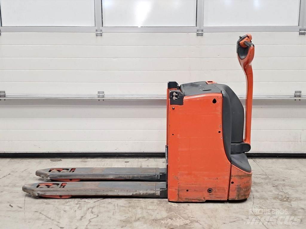 Linde T16L Steekwagentje