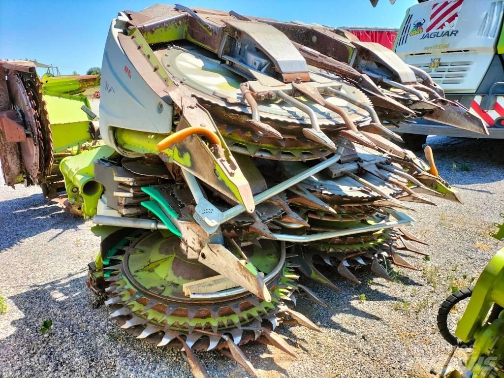 CLAAS Orbis 750 Zelfrijdende veldhakselaars
