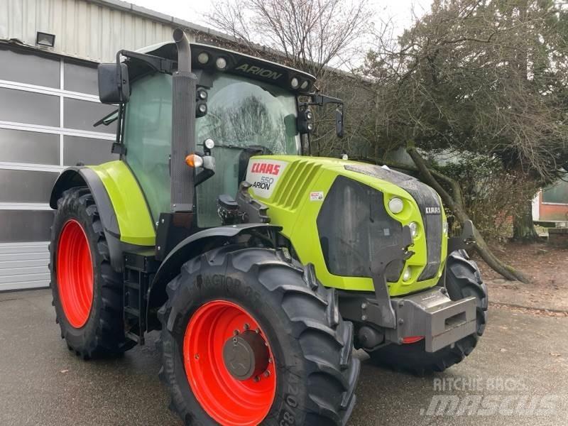 CLAAS ARION 550 Tractoren