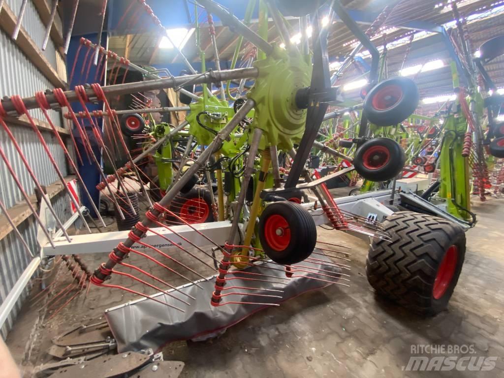 CLAAS Liner 3600 Schudders