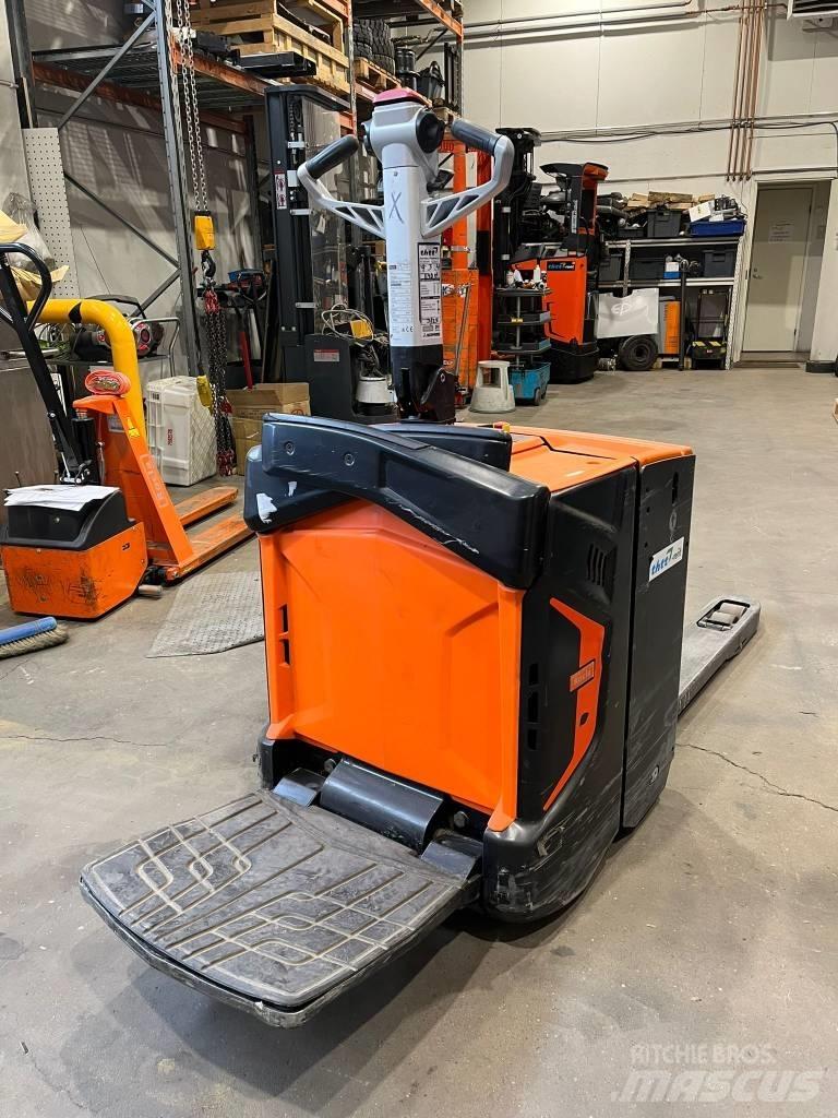 Rocla TPS20 Meerij pallettruck met platform