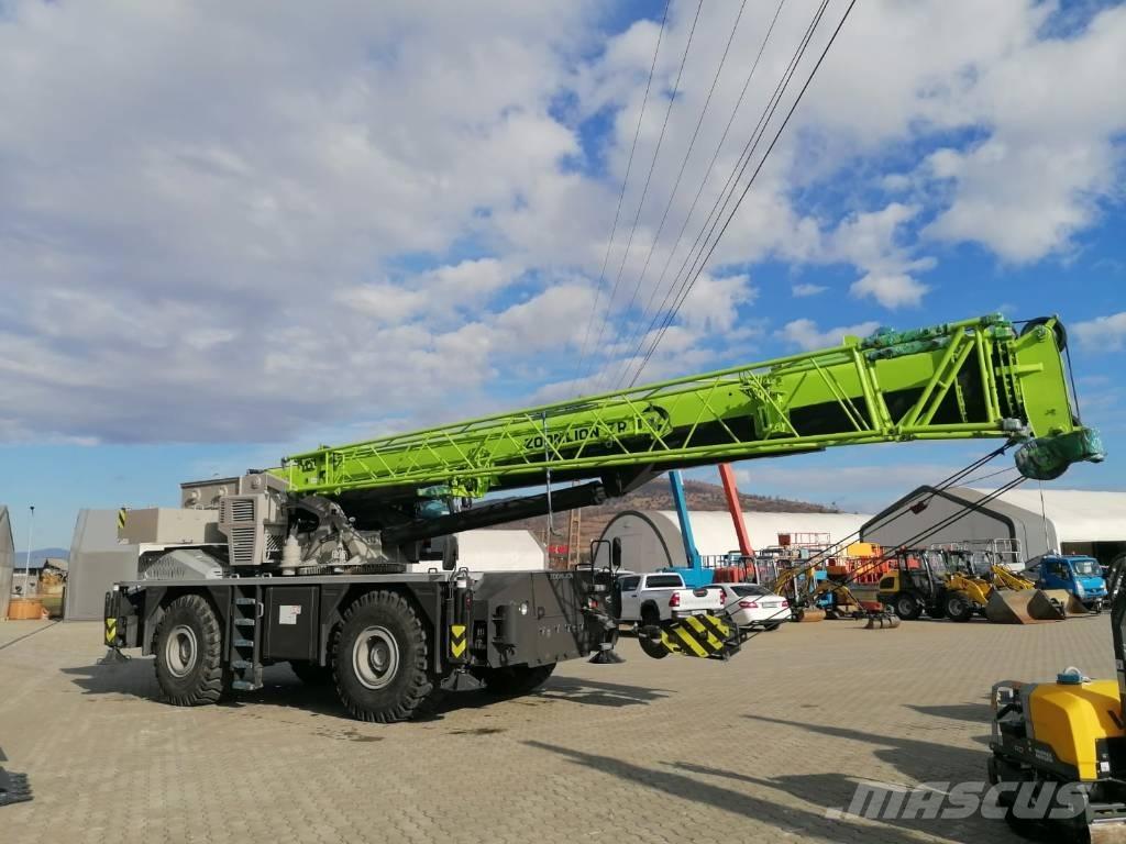 Zoomlion ZRT400 Ruwterrein kranen