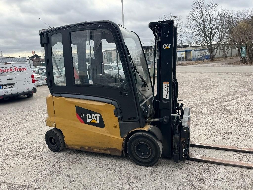 CAT EP25N Elektrische heftrucks