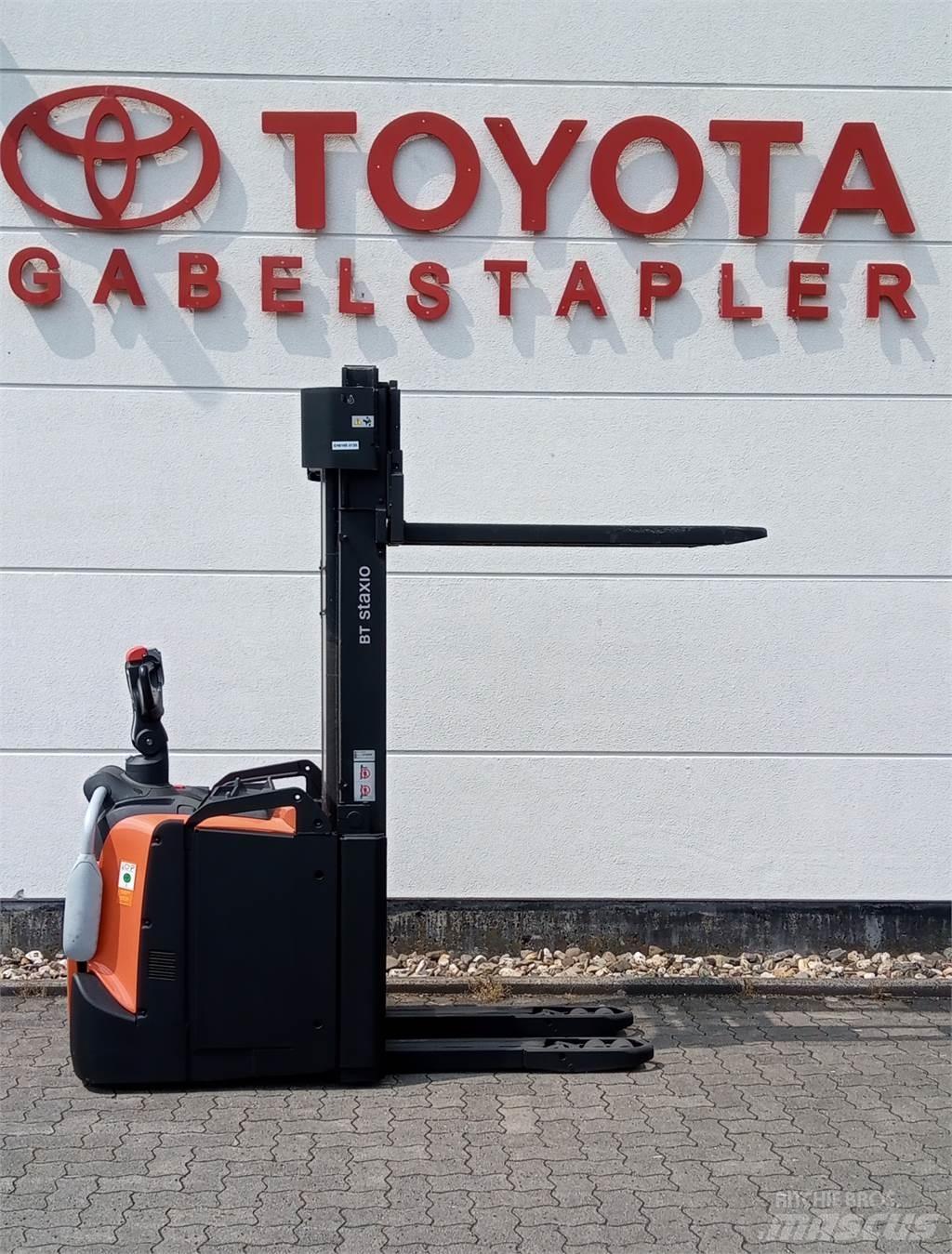 Toyota SPE160L Stapelaar meeloop