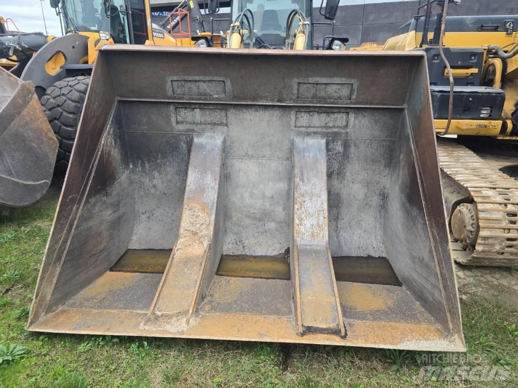 CAT IT 62 H Wielladers