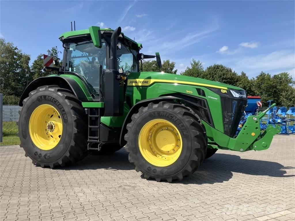 John Deere 8R 340 Tractoren