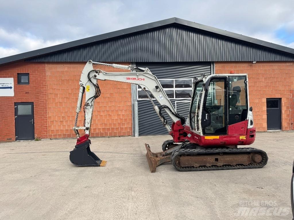 Takeuchi TB 260 Minigraafmachines < 7t