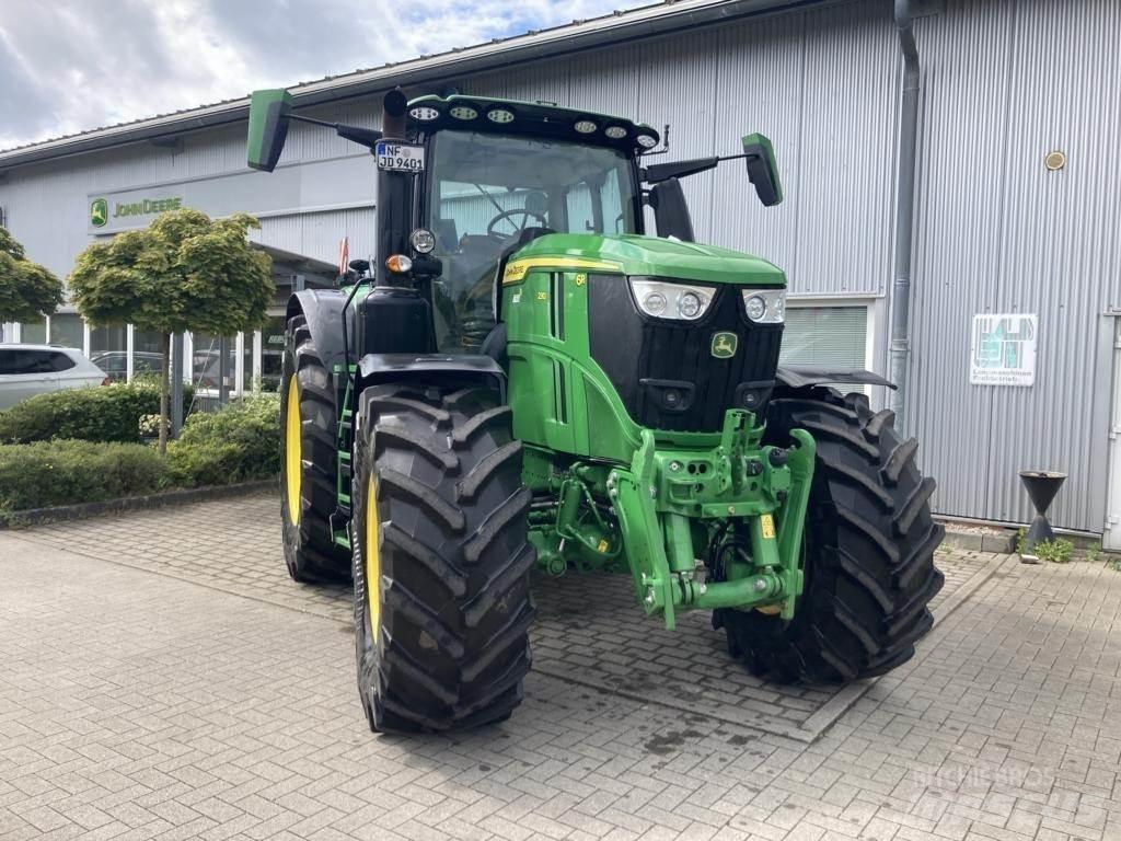 John Deere 6R230 Tractoren