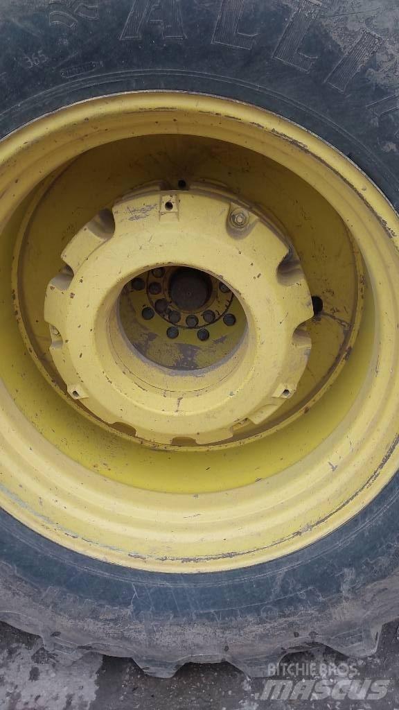 John Deere 9320 Tractoren
