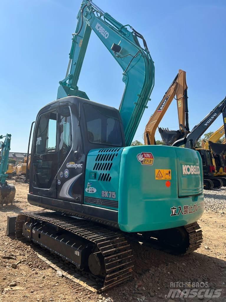 Kobelco SK 75 Minigraafmachines < 7t