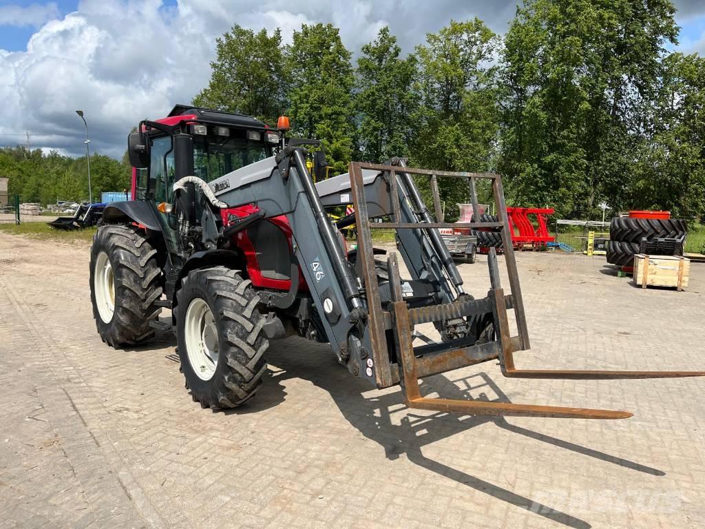 Valtra A 93 Tractoren